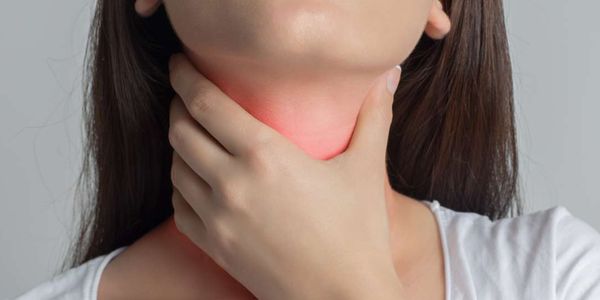 Queima dores de garganta e outros sintomas