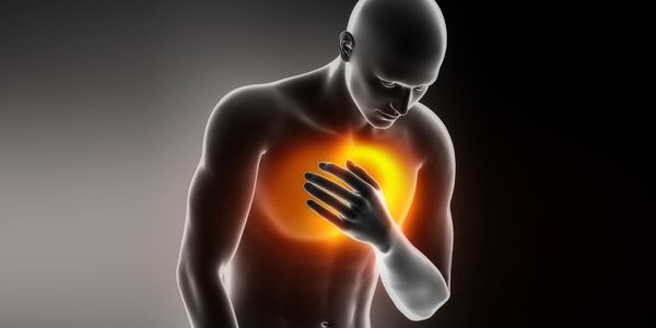 Ataque Cardíaco ou Azia (Refluxo Ácido) Dor no Peito, Causas, Sintomas