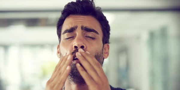 causas espirros crônicas de espirros constantes persistentes