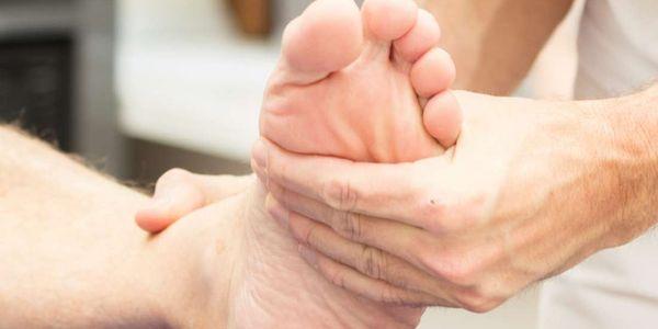 diagnóstico e tratamento de pés chatos